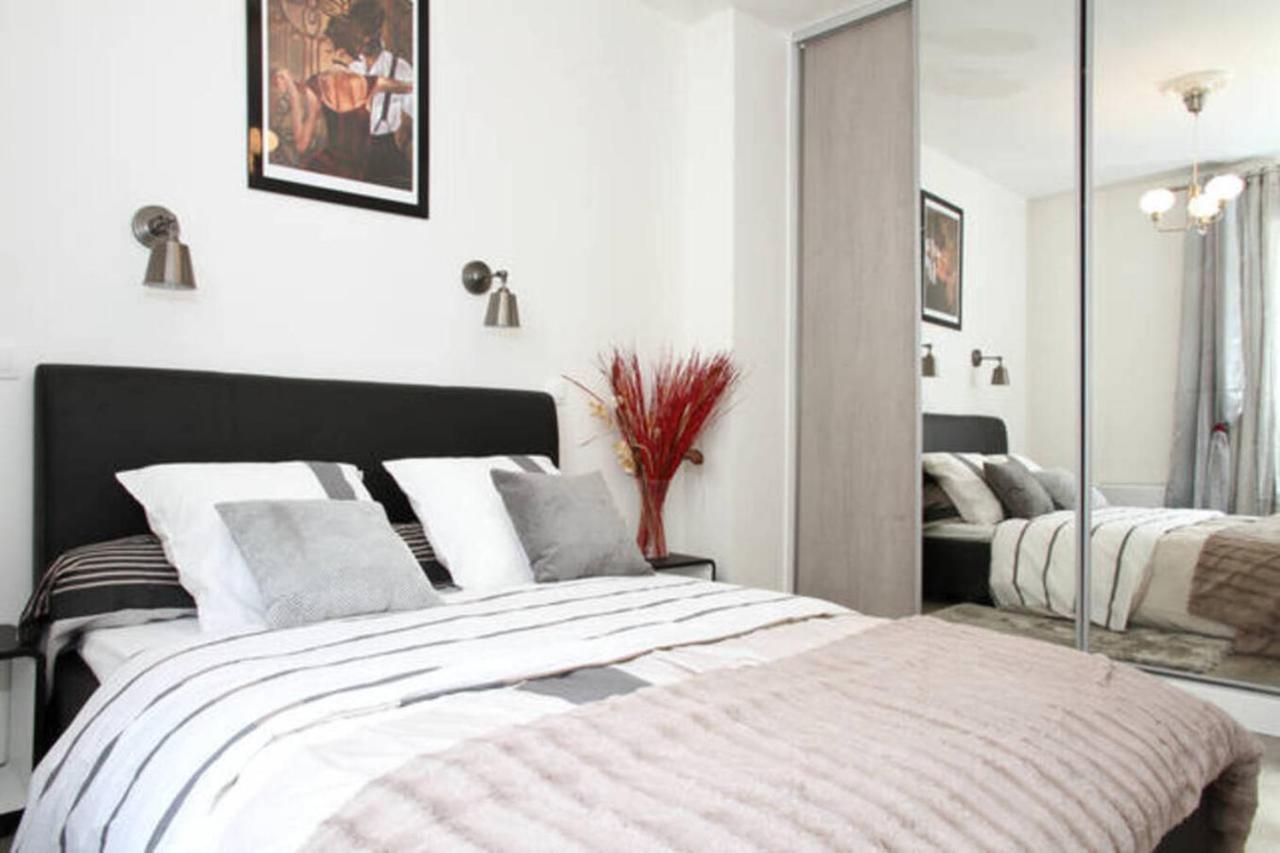 Marche Aux Puces De Saint-Ouen Apartment ภายนอก รูปภาพ