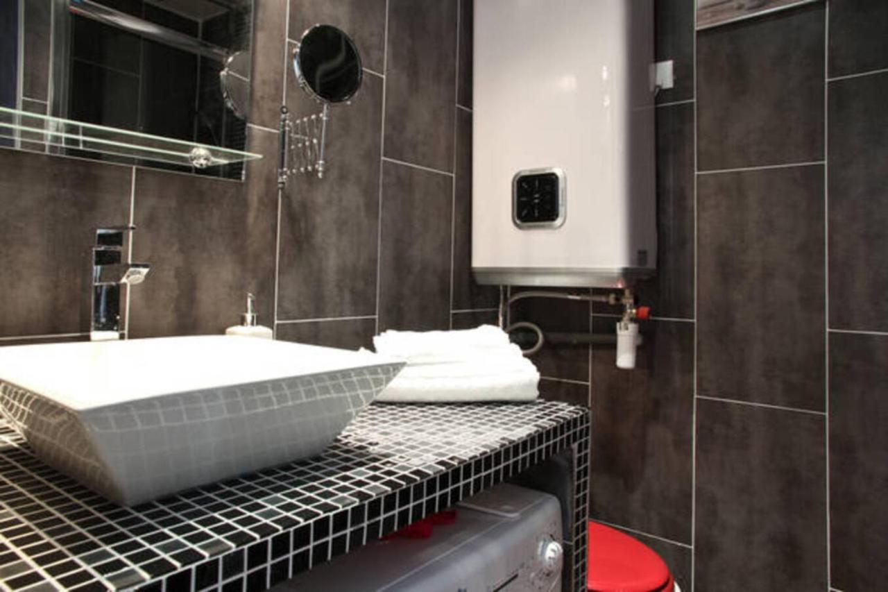 Marche Aux Puces De Saint-Ouen Apartment ภายนอก รูปภาพ